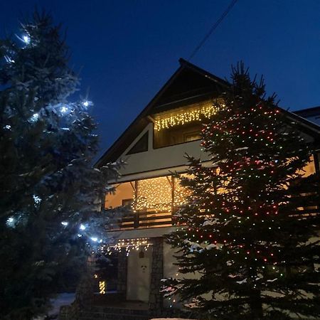 Casa Cris Hotell Durau Exteriör bild